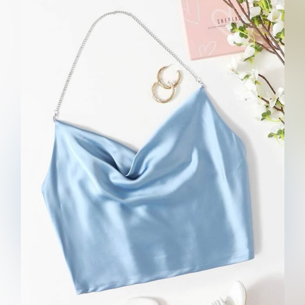 blue chain top